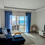 Rise & Shine Beachfront La Cala Appartement