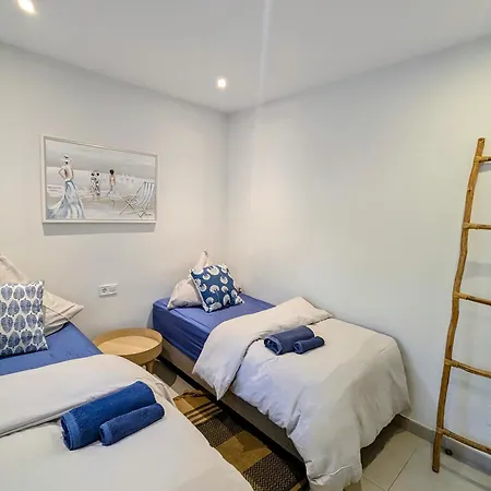 Rise & Shine Beachfront La Cala ラ・カラ・デ・ミハス
