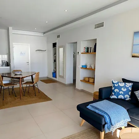 Rise & Shine Beachfront La Cala